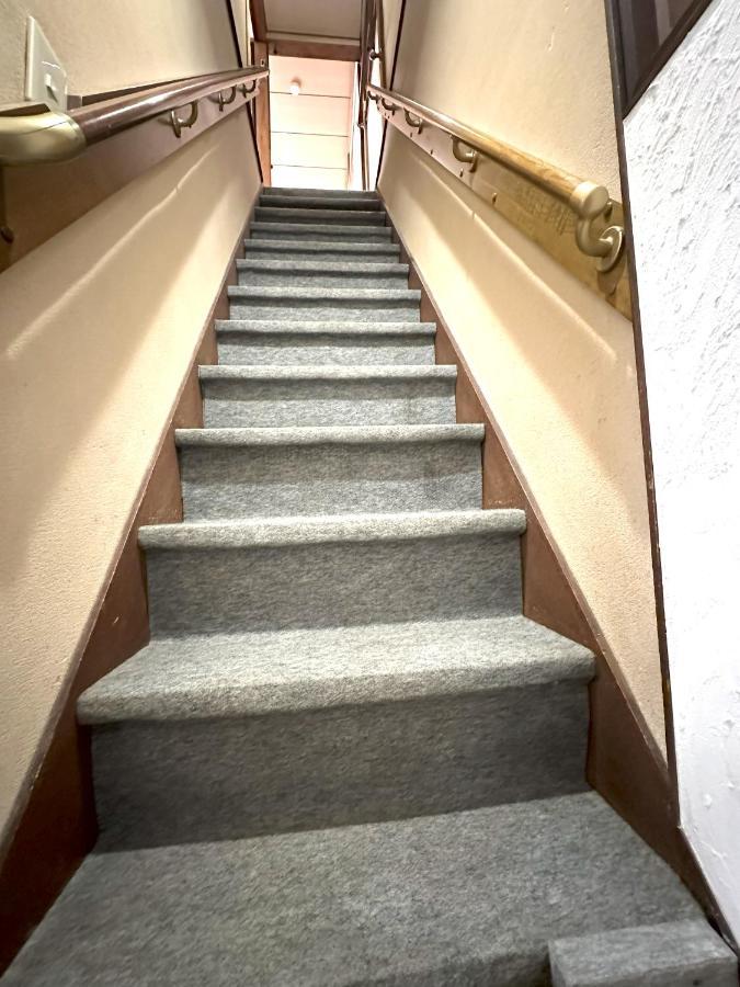 4 Minute Walk From The Station,usj33min Kix48min Namba10min, Convenience Store, Coin Laundry, Public Bath, 1 Minute Walk Kitakagaya , 6 Ppl, Near Namba To 10min,駅近徒歩4分一軒家貸切北加賀屋駅からなんば駅まで10分 * Osaka