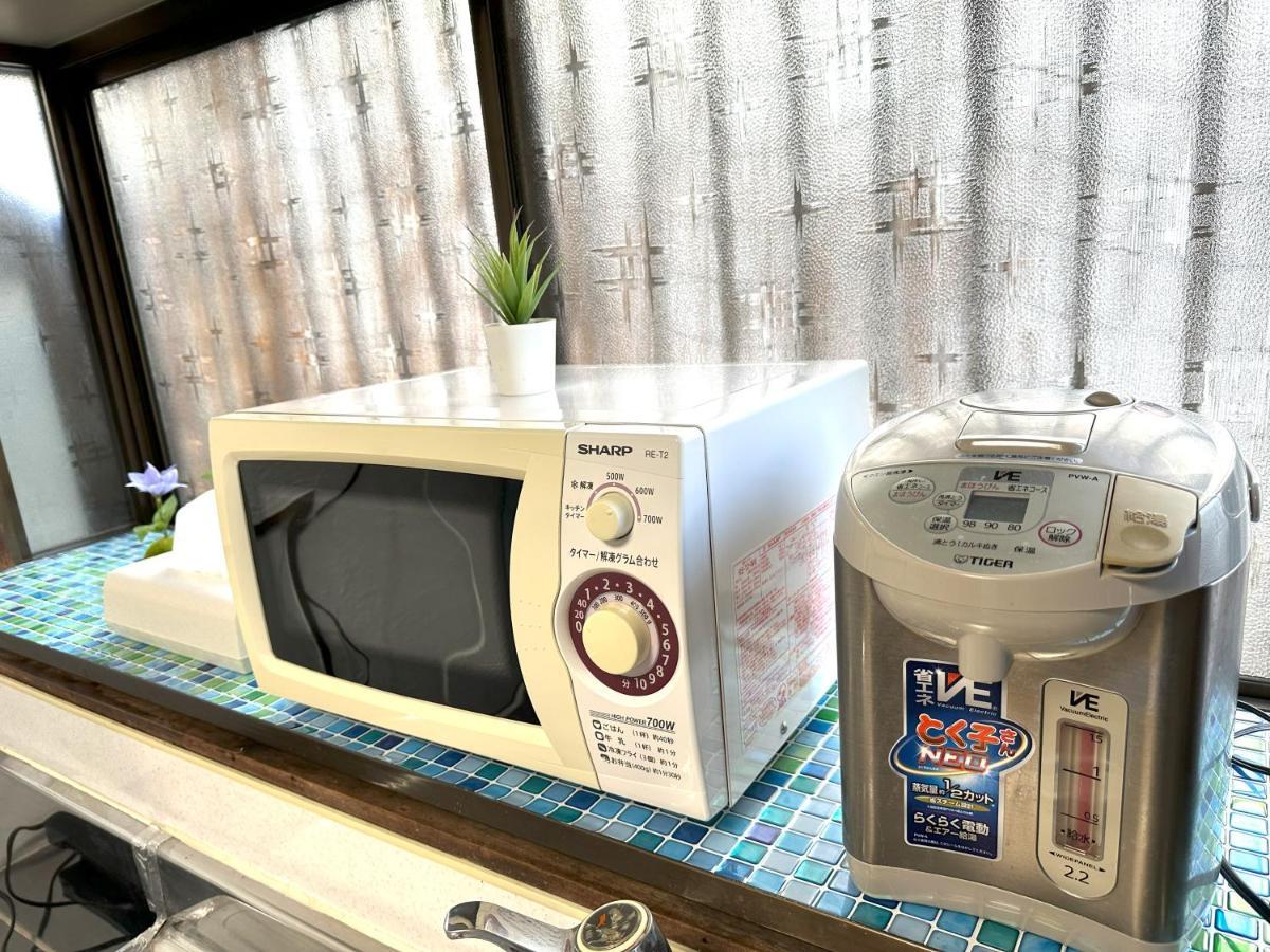 Appartamento 4 Minute Walk From The Station,usj33min Kix48min Namba10min, Convenience Store, Coin Laundry, Public Bath, 1 Minute Walk Kitakagaya , 6 Ppl, Near Namba To 10min,駅近徒歩4分一軒家貸切北加賀屋駅からなんば駅まで10分